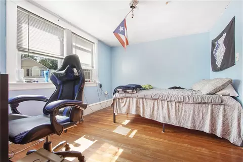 103 Reservoir St, Fall River, MA 02723 photo 13