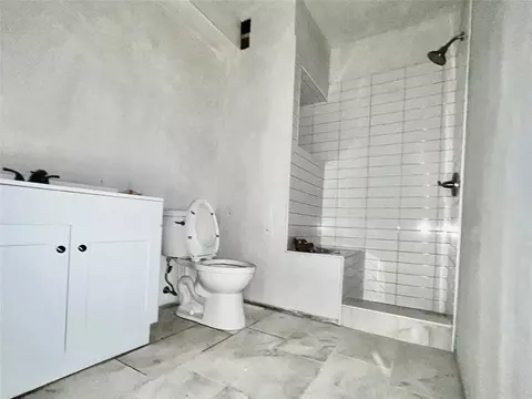19 Danforth St, Providence, RI 02908 photo 13