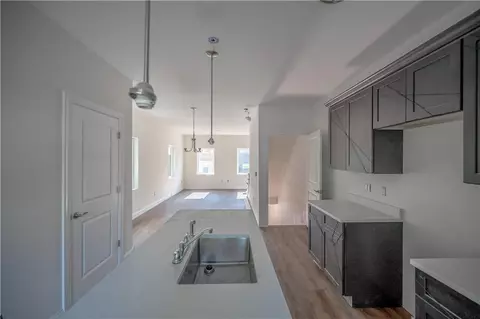 19 Danforth St, Providence, RI 02908 photo 6