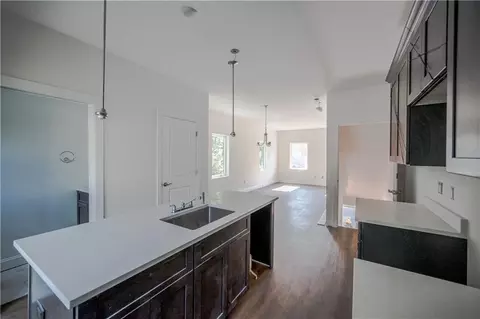 19 Danforth St, Providence, RI 02908 photo 7