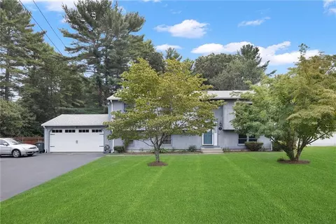 331 Harkney Hill Rd, Coventry, RI 02816