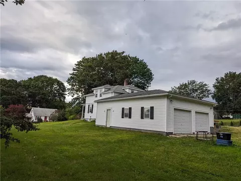 39 Edward St, Coventry, RI 02816 photo 6