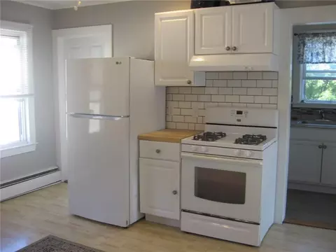 88 Oak St, Westerly, RI 02891 photo 19