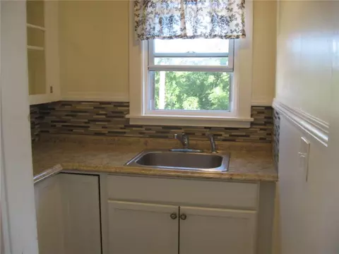 88 Oak St, Westerly, RI 02891 photo 21