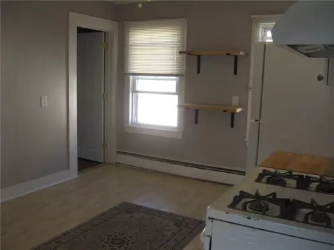 88 Oak St, Westerly, RI 02891 photo 18