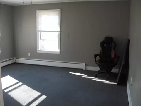 88 Oak St, Westerly, RI 02891 photo 10