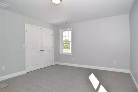 502 Long St, Warwick, RI 02886 photo 33