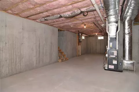 502 Long St, Warwick, RI 02886 photo 40