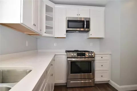 502 Long St, Warwick, RI 02886 photo 9