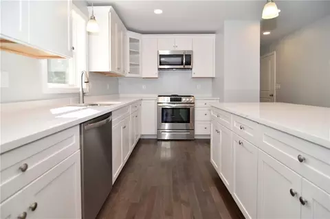 502 Long St, Warwick, RI 02886 photo 11