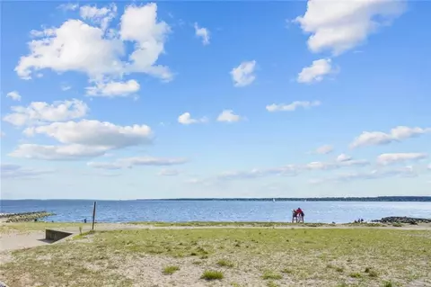 80 Hazard Ave, Warwick, RI 02889 photo 27