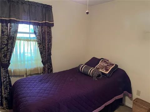86 Adrian St, Warwick, RI 02886 photo 12