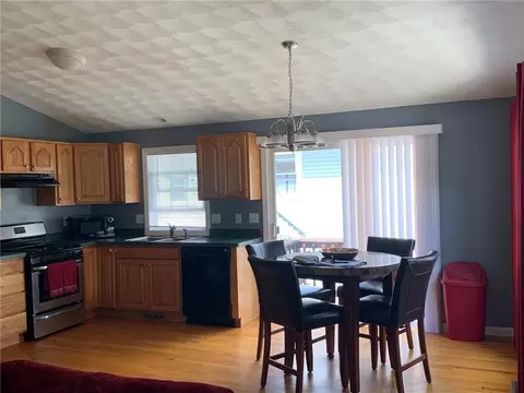 24 Bourassa Ave, Woonsocket, RI 02895 photo 7