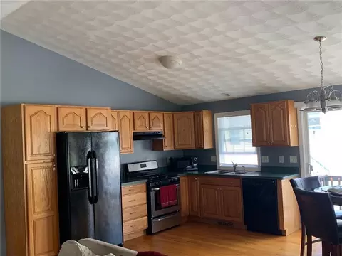 24 Bourassa Ave, Woonsocket, RI 02895 photo 6