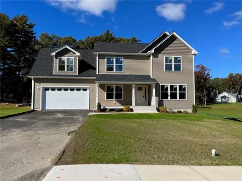 260 E Shore Dr, Coventry, RI 02816 photo 4