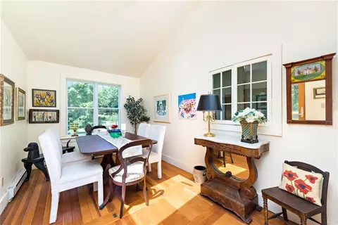 22 Main St, Little Compton, RI 02837 photo 6