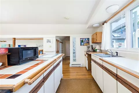 22 Main St, Little Compton, RI 02837 photo 19