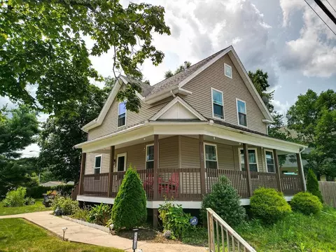 93 Hedley Ave, Johnston, RI 02919