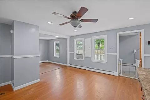 264 Larch St, Woonsocket, RI 02895 photo 15