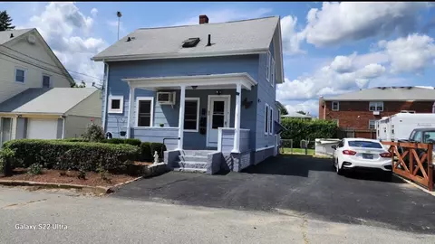 5 May St, North Providence, RI 02904