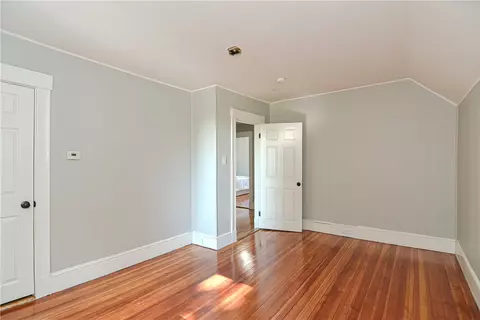18 Asylum St, Woonsocket, RI 02895 photo 25