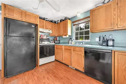 45 Baxter St, Woonsocket, RI 02895 photo 12