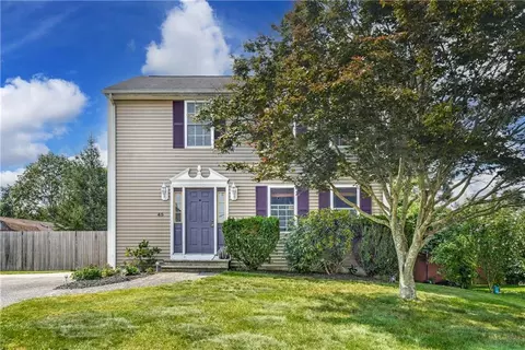 45 Baxter St, Woonsocket, RI 02895 photo 2