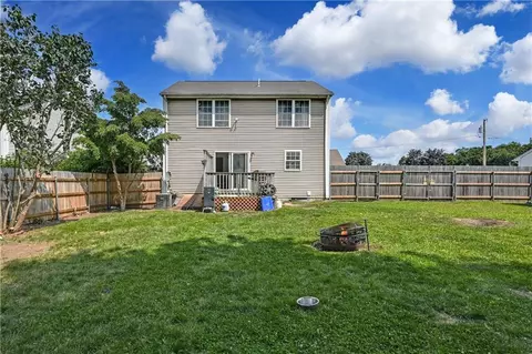 45 Baxter St, Woonsocket, RI 02895 photo 28