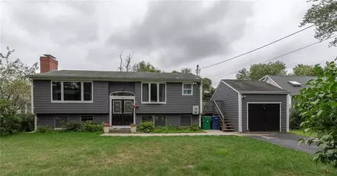 54 Paul Ave, South Kingstown, RI 02879
