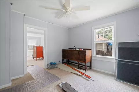 39 Fuller St, Warwick, RI 02889 photo 5