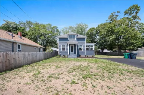 39 Fuller St, Warwick, RI 02889 photo 16