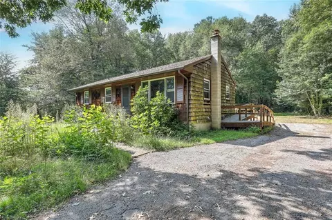 150 North Rd, Burrillville, RI 02859