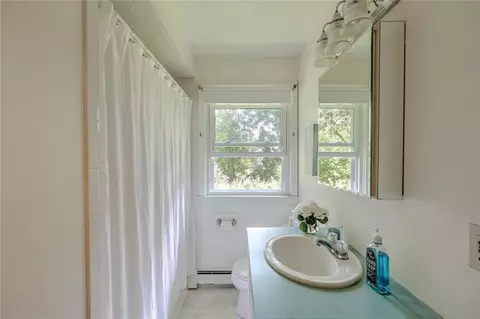 150 North Rd, Burrillville, RI 02859 photo 17