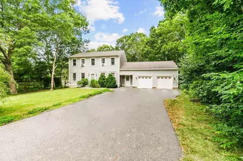 84 Tower Hill Rd, Tiverton, RI 02878