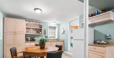 24 Quannacut Rd, Westerly, RI 02891 photo 14
