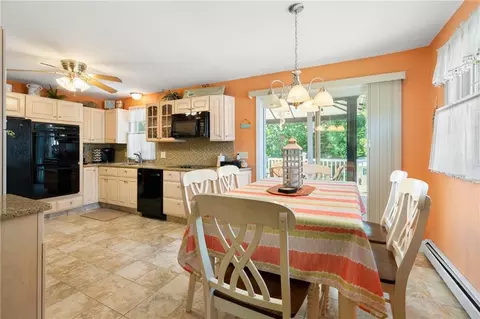 24 Quannacut Rd, Westerly, RI 02891 photo 7