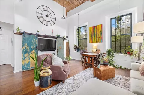15 Higgins St #317, Smithfield, RI 02917