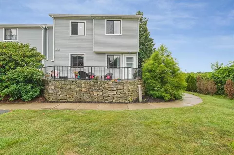66 Girard Ave #424, Newport, RI 02840