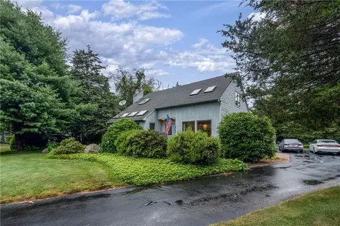 16 Setting Sun Dr, Westerly, RI 02891