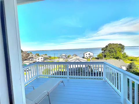 Exterior - 38 Ogden Ave, Warwick, RI 02889 photo 10 of 13