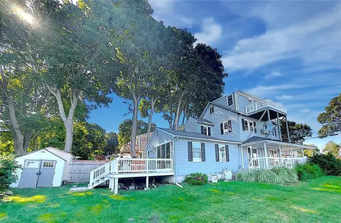 Exterior - 38 Ogden Ave, Warwick, RI 02889 photo 5 of 13