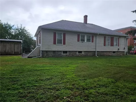 63 Fulton St, Woonsocket, RI 02895 photo 33