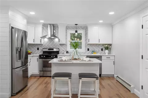 29 Zenon St, Burrillville, RI 02839