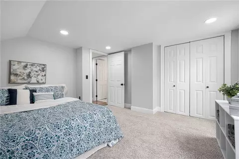 29 Zenon St, Burrillville, RI 02839 photo 13