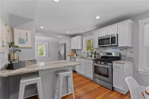 11 Atlantic Ave, Warwick, RI 02888 photo 14