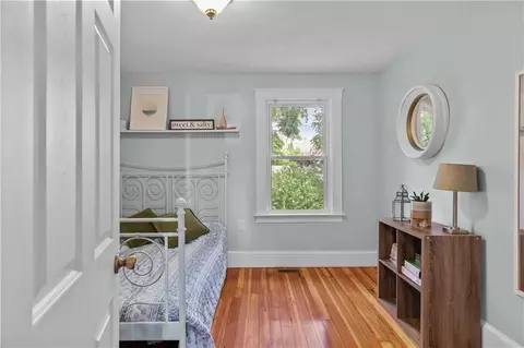 11 Atlantic Ave, Warwick, RI 02888 photo 9