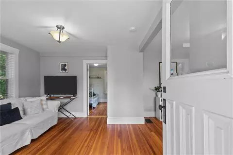 11 Atlantic Ave, Warwick, RI 02888 photo 5