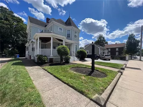 209 Cottage St, Pawtucket, RI 02860