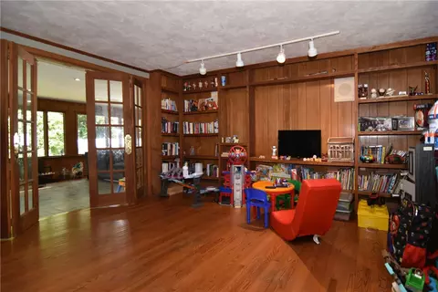 155 Hedgerow Dr, Warwick, RI 02886 photo 22