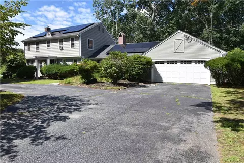 155 Hedgerow Dr, Warwick, RI 02886 photo 6